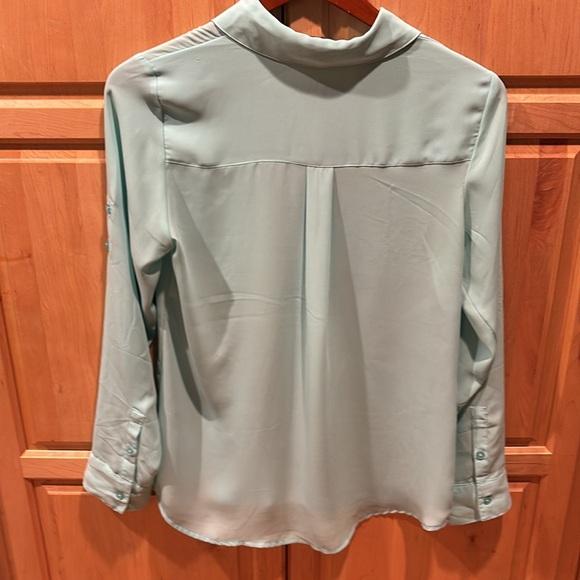 EXPRESS Small Top Blouse Shirt Convertible Sleeve Teal Pale Green women’s - Picture 8 of 8
